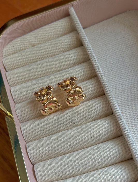 Florcitas mías , baño de 14k