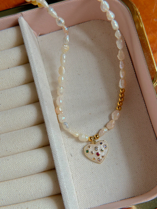 Collar de perlasdetalle de corazón & baño de 18K