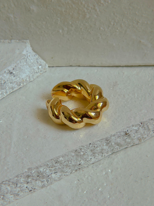 Earcuff